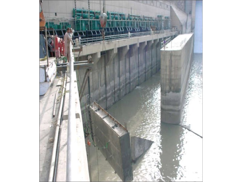 Project photograph from company profile page 152 (Rehabilitation of Warsak power house)